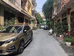 Bán nhà phân lô ngõ 81 phố Láng Hạ, 128m2, mặt tiền 9m giá 47,6 tỷ - Ảnh chính